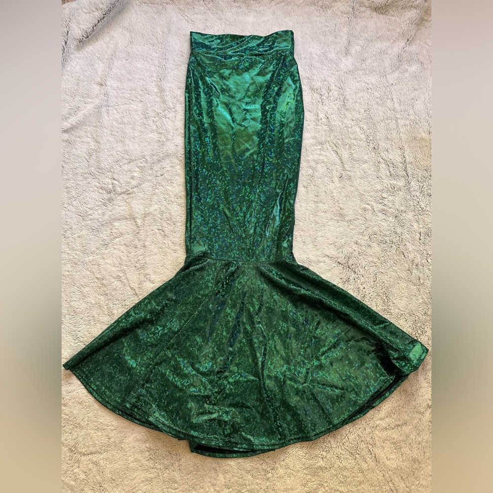 Green Mermaid iridescent Skirt